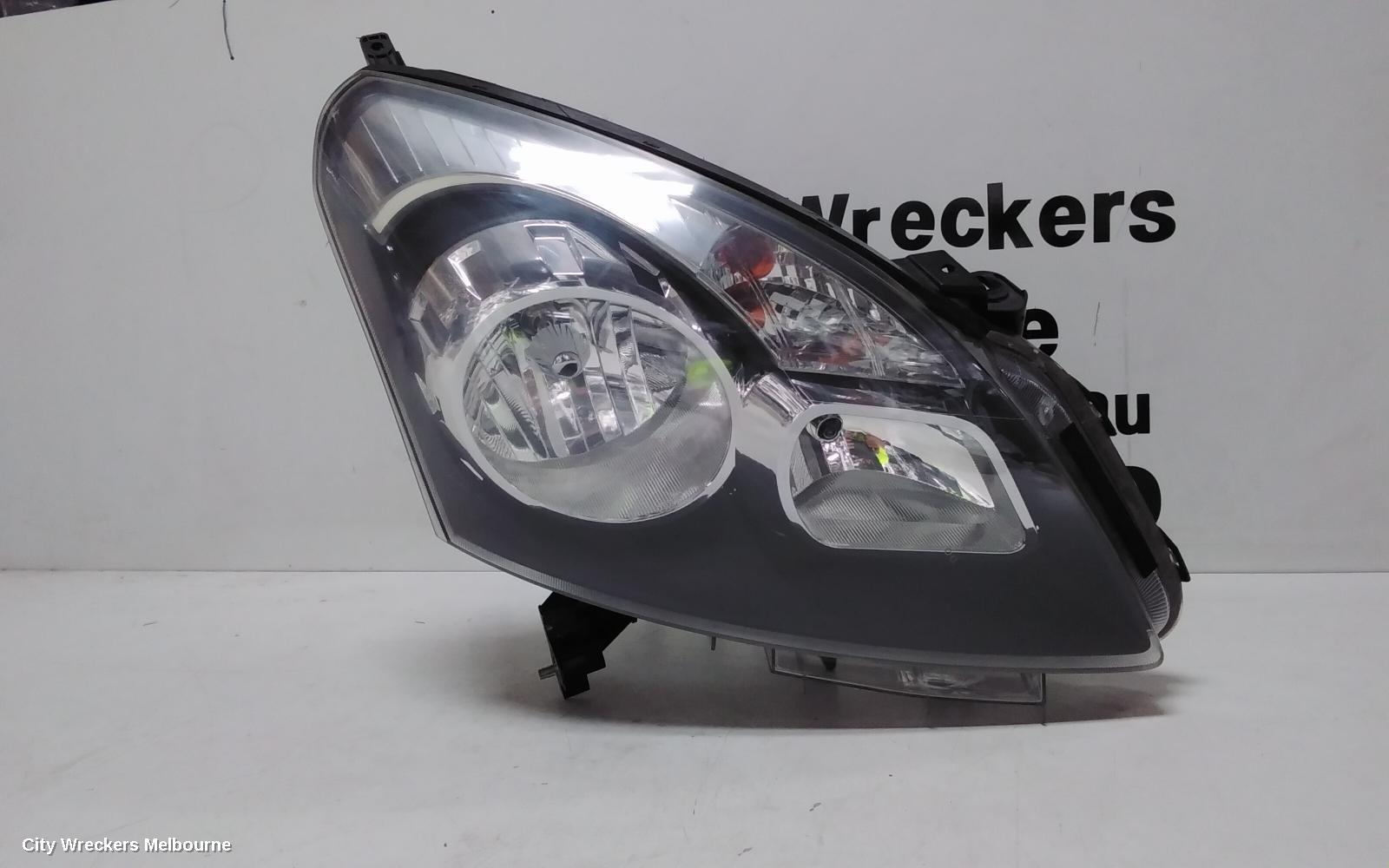 RENAULT KALEOS RIGHT HEADLAMP, H45, 09/2008 - 07/2011