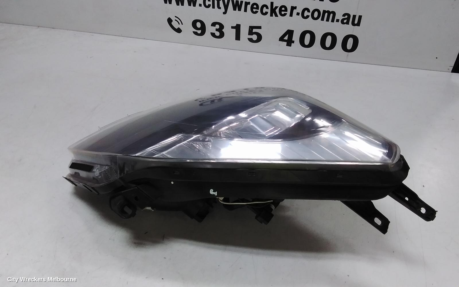 RENAULT KALEOS RIGHT HEADLAMP, H45, 09/2008 - 07/2011