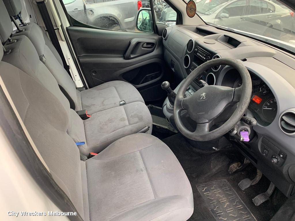 PEUGEOT PARTNER STEERING BOX/RACK, 09/2008 - 01/2015