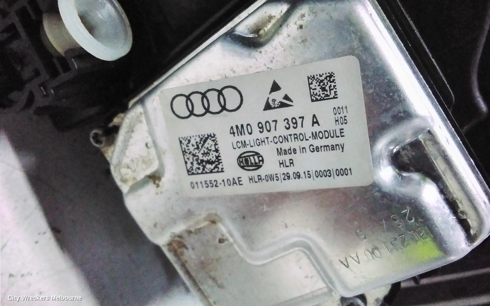 AUDI Q7 LEFT HEADLAMP, 4M, XENON TYPE, 09/2015 - 03/2020