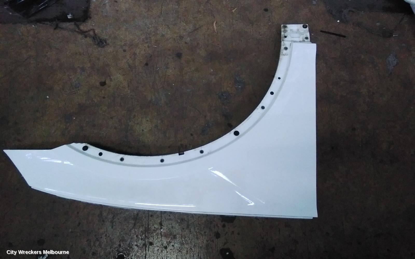 AUDI Q7 LEFT HEADLAMP, 4M, XENON TYPE, 09/2015 - 03/2020
