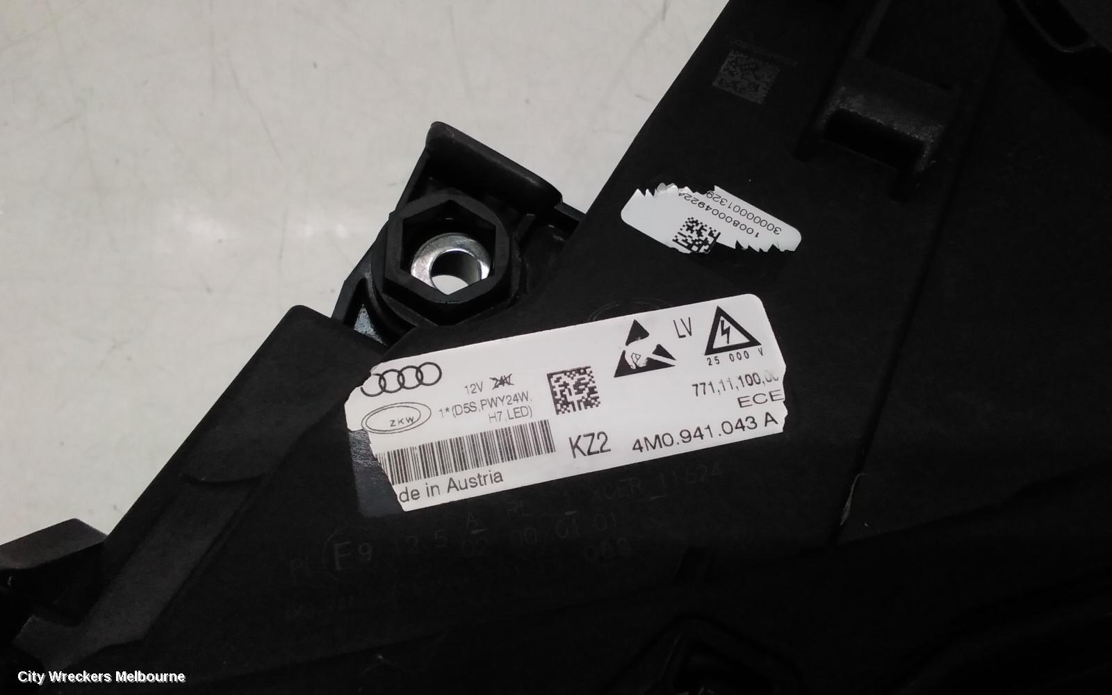 AUDI Q7 LEFT HEADLAMP, 4M, XENON TYPE, 09/2015 - 03/2020