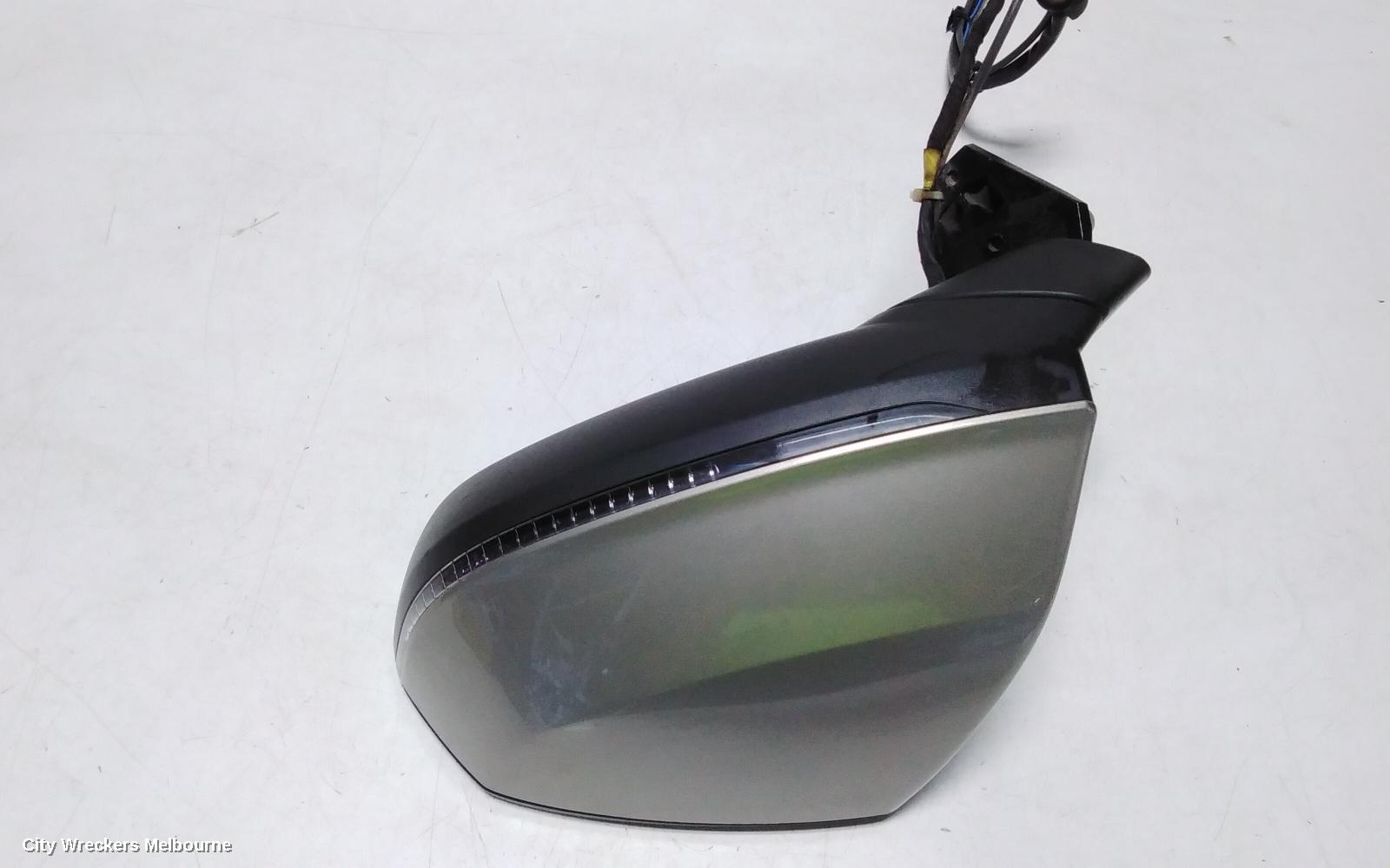 AUDI Q7 LEFT DOOR MIRROR, 4M, POWER FOLD, W/ LANE ASSIST & CAMERA TYPE, 09/2015 - 03/2020