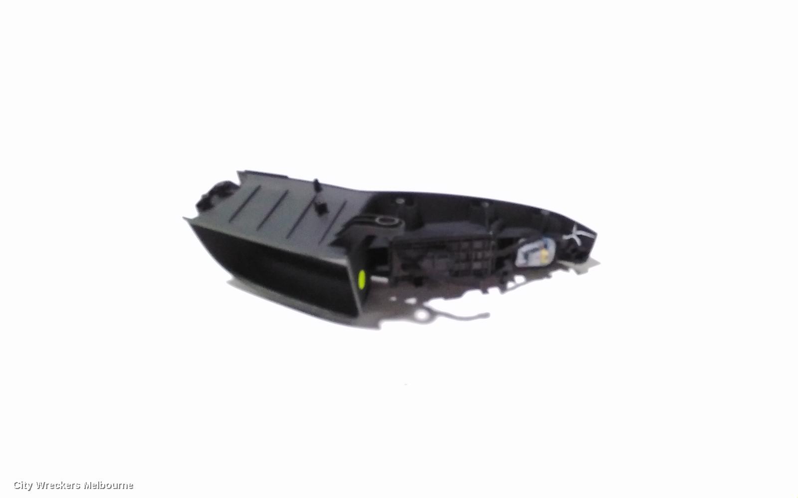 AUDI Q5 PWR DR WIND SWITCH, RH FRONT (MASTER SWITCH), 8R, 03/2009 - 06/2012