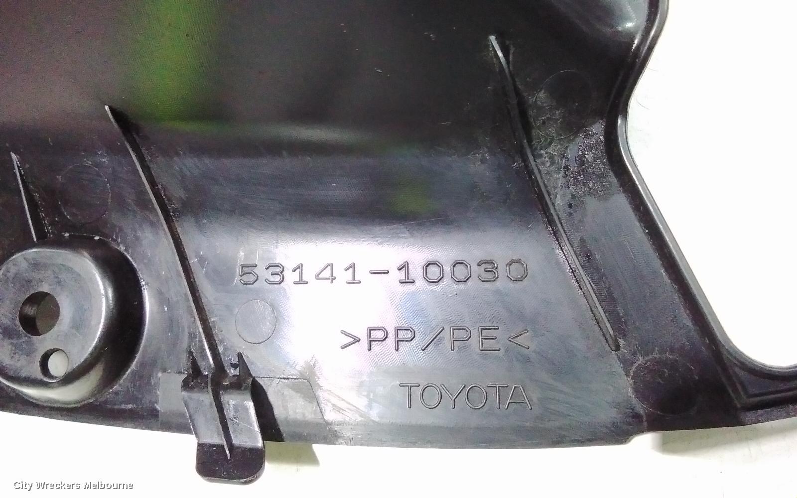 TOYOTA C-HR, GEN 1, 12/2016 - 09/2023, RADIATOR TOP PLASTIC COVER/TRIM: 98316