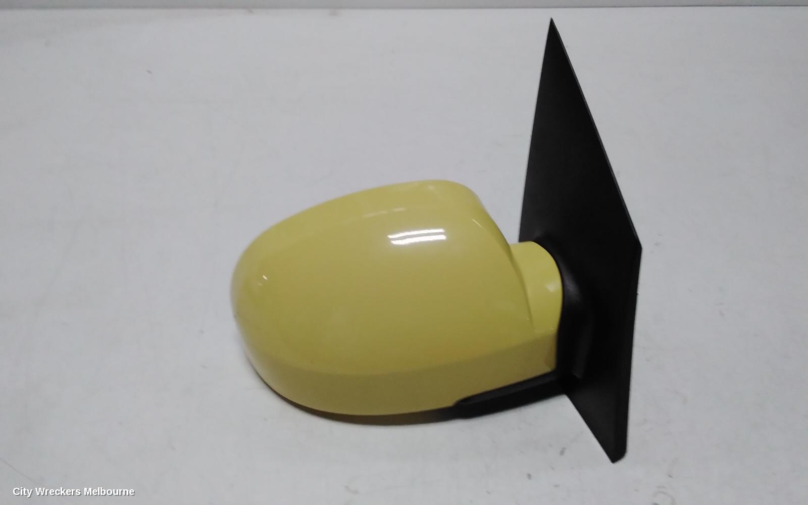 HYUNDAI GETZ RIGHT DOOR MIRROR, TB, 3DR/5DR HATCH, POWER, COLOUR CODED, 09/2002 - 09/2011