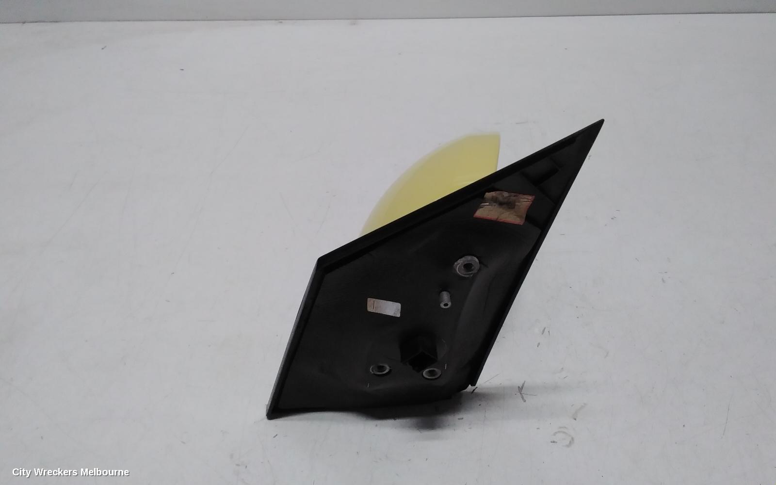 HYUNDAI GETZ RIGHT DOOR MIRROR, TB, 3DR/5DR HATCH, POWER, COLOUR CODED, 09/2002 - 09/2011