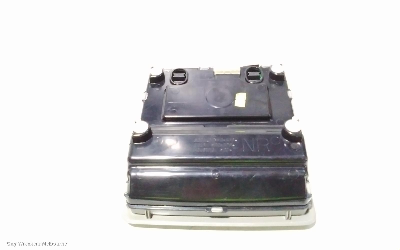 TOYOTA KLUGER COURTESY LIGHT, XU50 SERIES, 03/2014 - 02/2021