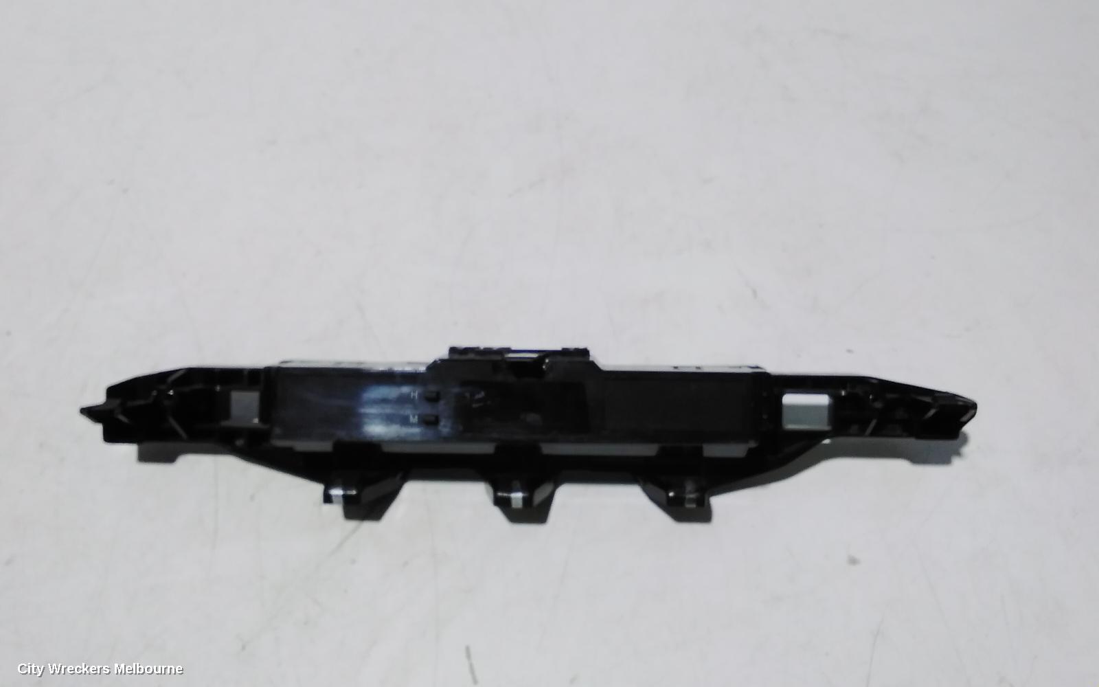 TOYOTA KLUGER CLOCK, XU50 SERIES, 03/2014 - 02/2021
