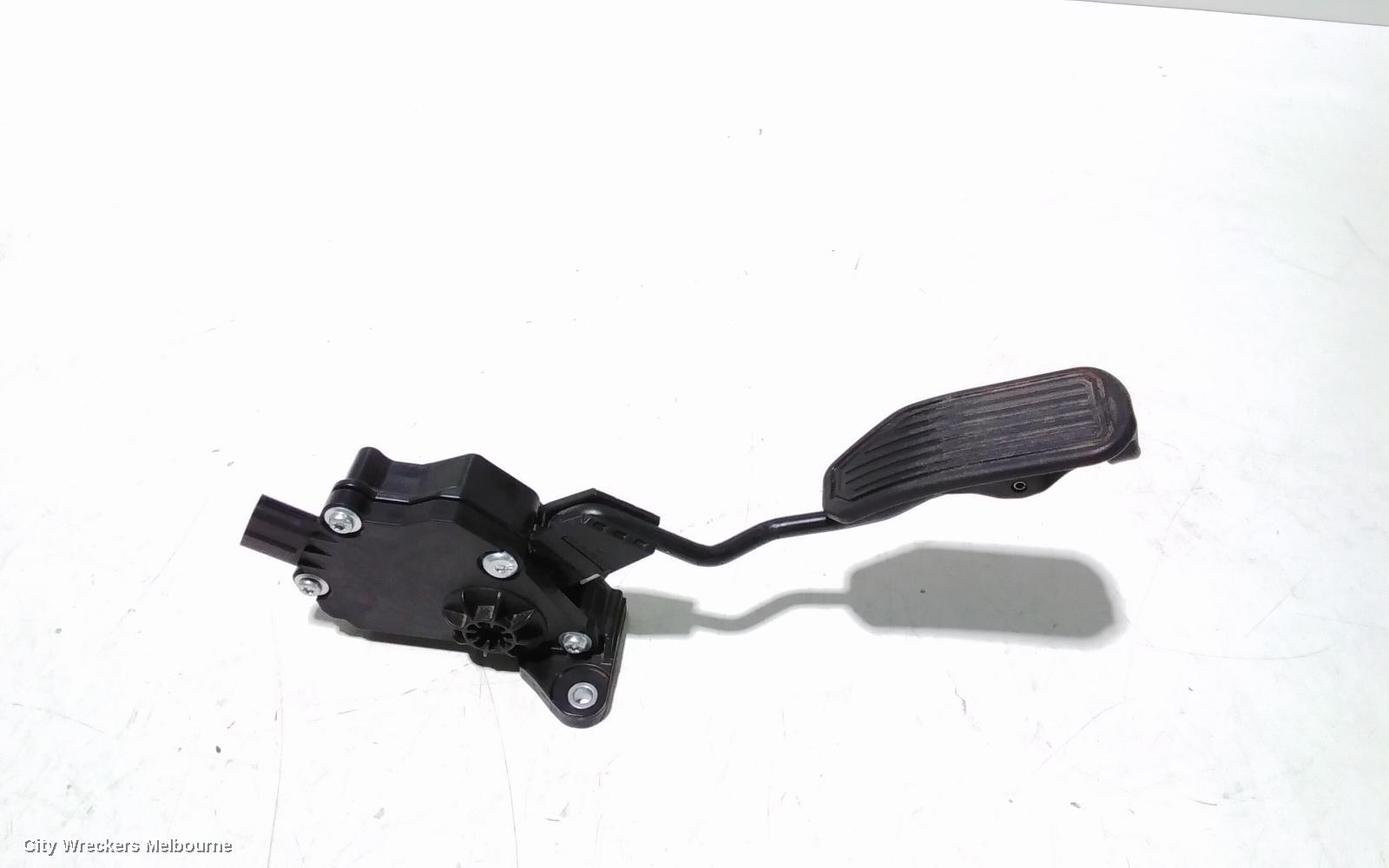 TOYOTA KLUGER PEDAL ASSEMBLY, XU50 SERIES, 03/2014 - 02/2021