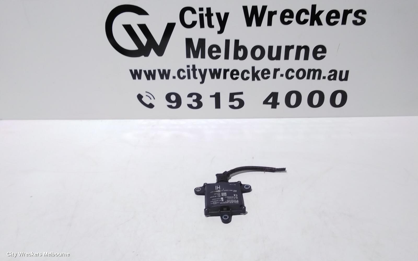 TOYOTA KLUGER, XU50 SERIES, 03/2014 - 02/2021, RHR BLIND SPOT MODULE: 98383