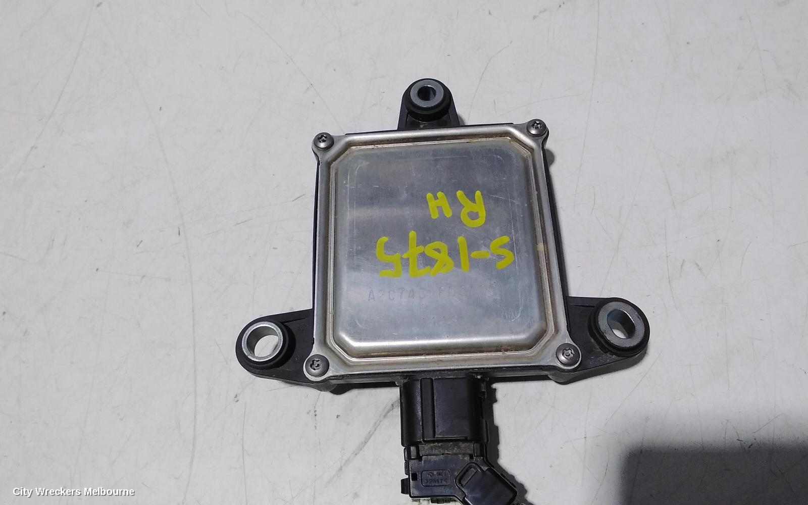 TOYOTA KLUGER, XU50 SERIES, 03/2014 - 02/2021, RHR BLIND SPOT MODULE: 98383