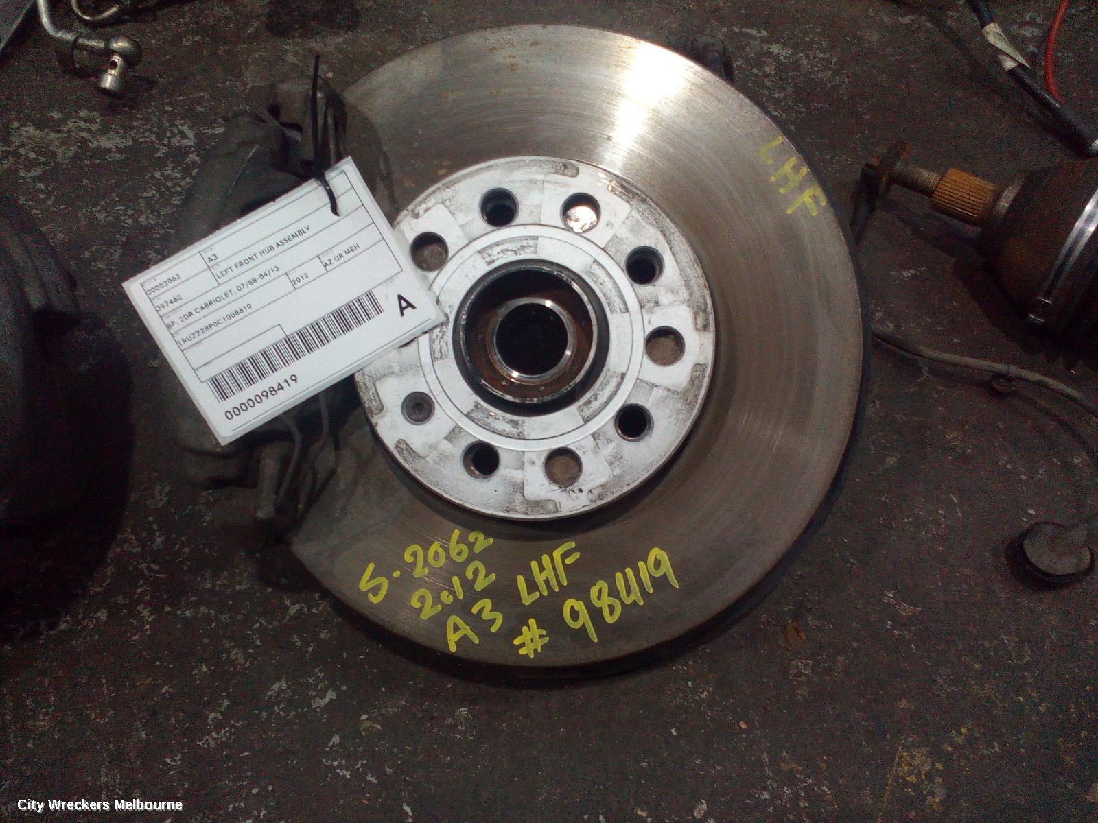 AUDI A3 LEFT FRONT HUB ASSEMBLY, 8P, 2DR CABRIOLET, 07/2008 - 04/2013