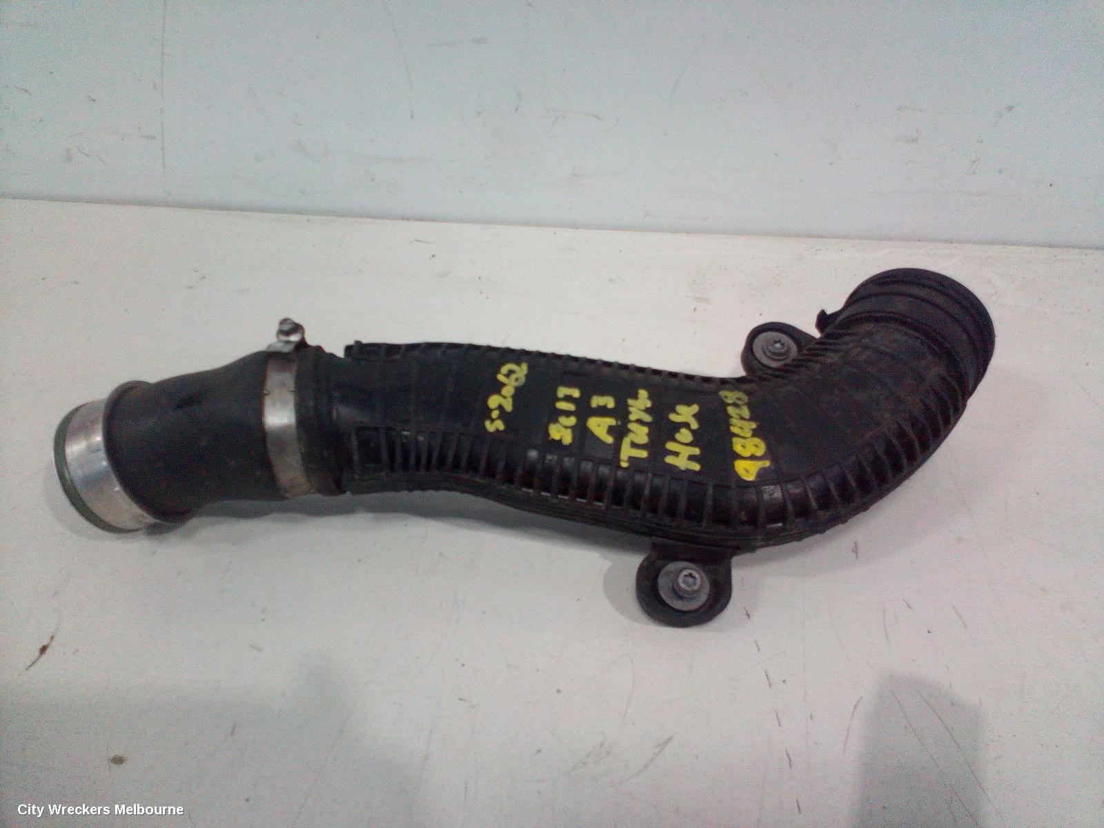 AUDI A3, 8P, 06/2004 - 02/2013, TURBO HOSE: 98428