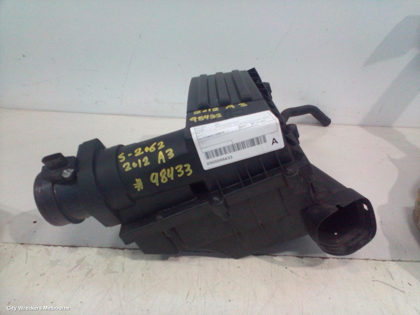 AUDI A3 AIR CLEANER/BOX, AIR CLEANER, 8P, 1.8, PETROL, BYT/BZB/CDAA CODE, 05/2007 - 04/2013