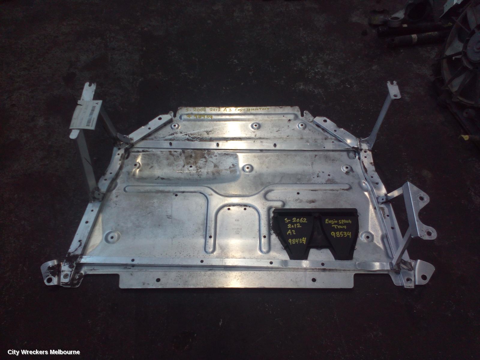 AUDI A3 LOWER ENGINE SPLASH TRAY, 8P, MAIN ENGINE UNDERTRAY, PETROL, 1.8, TURBO, CDAA CODE, 05/2007 - 04/2013