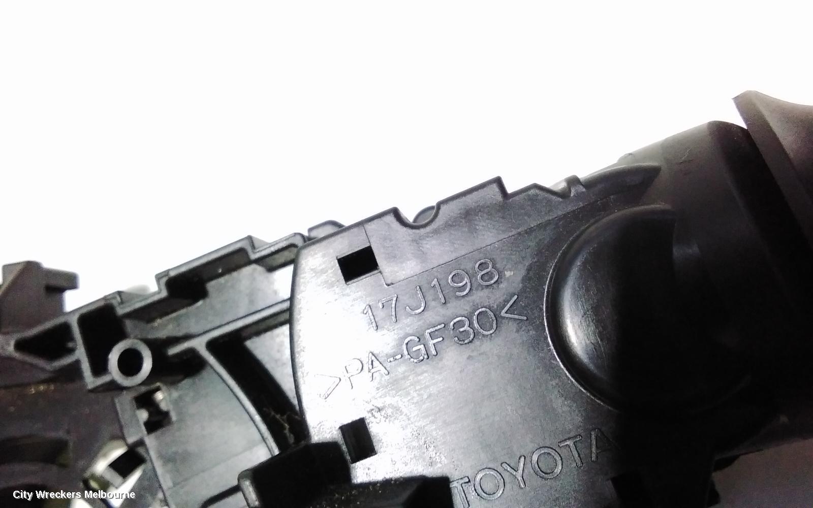 TOYOTA HILUX COMBINATION SWITCH, FLASHER SWITCH, NON FOGLAMP TYPE, 09/2015 ONWARDS