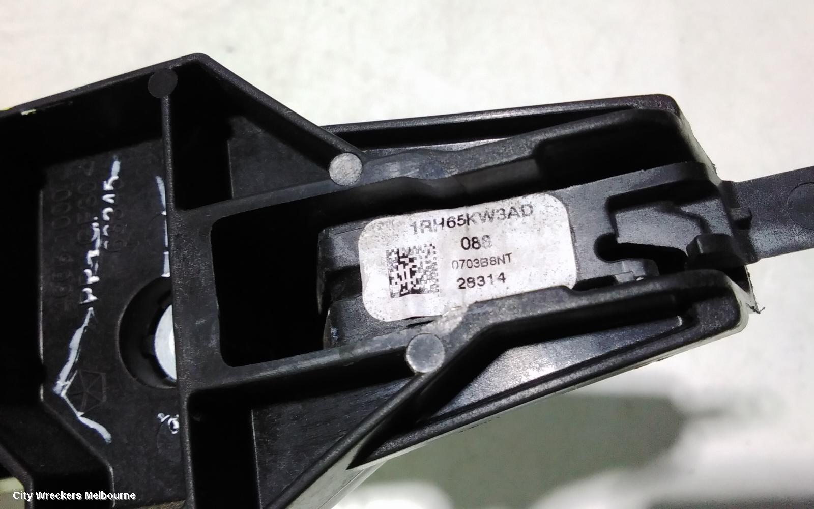 FIAT FREEMONT DOOR HANDLE, OUTER, LH REAR,JF, 04/2013 - 01/2017