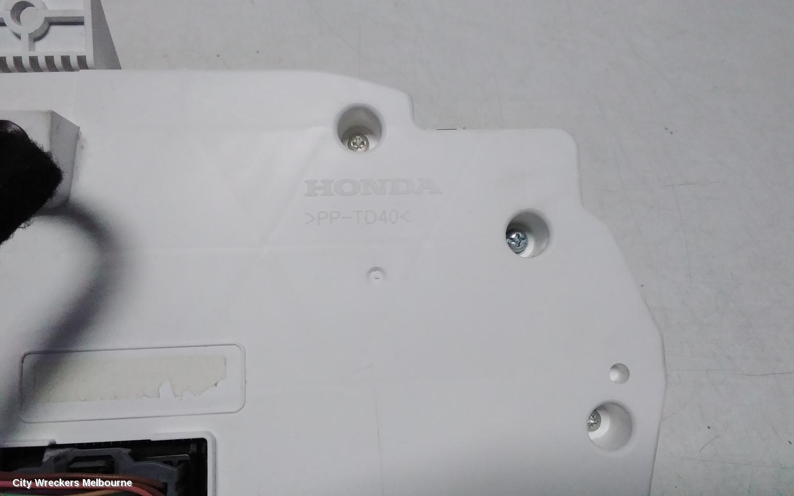 HONDA HRV INSTRUMENT CLUSTER, ANALOG, RV, 12/2021 ONWARDS