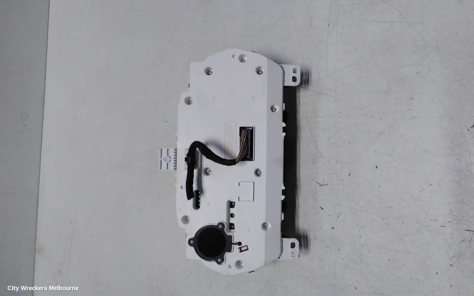 HONDA HRV INSTRUMENT CLUSTER, ANALOG, RV, 12/2021 ONWARDS