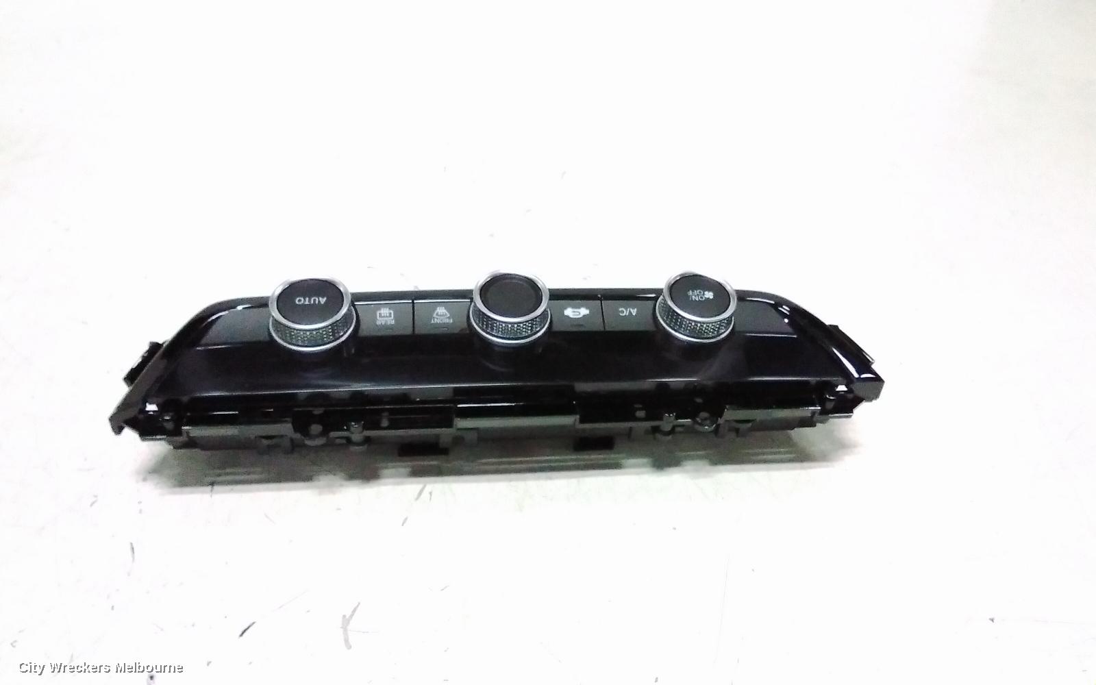 HONDA HRV HEATER/AC CONTROLS, RV, 12/2021 ONWARDS