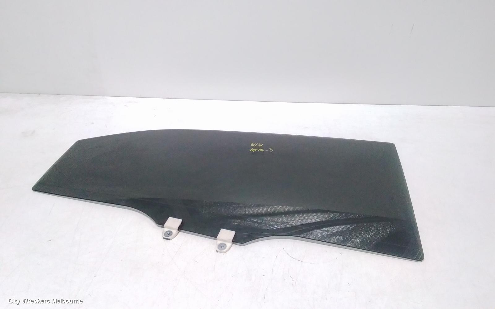HONDA HRV RIGHT REAR DOOR WINDOW, RV, 12/2021 ONWARDS