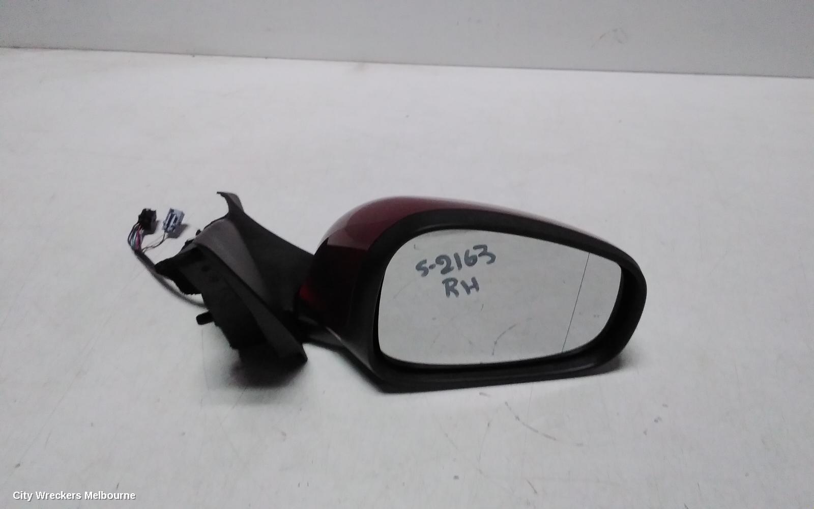 ALFA ROMEO GIULIETTA RIGHT DOOR MIRROR, COLOUR CODED TYPE, 940 SERIES, 06/2011 ONWARDS