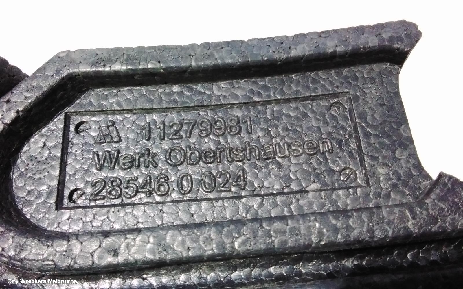 MERCEDES CLA CLASS F/BAR REINFORC/BRACK, ENERGY ABSORBER, STANDARD, COUPE/WAGON, C117/X117, 10/2013 - 06/2016