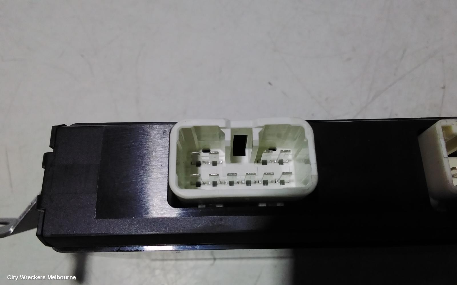 TOYOTA KLUGER, XU50 SERIES, 03/2014 - 02/2021, 89222-OEO81 ~ COMPUTER, MULTIPLEX NETWORK DOOR: 98584