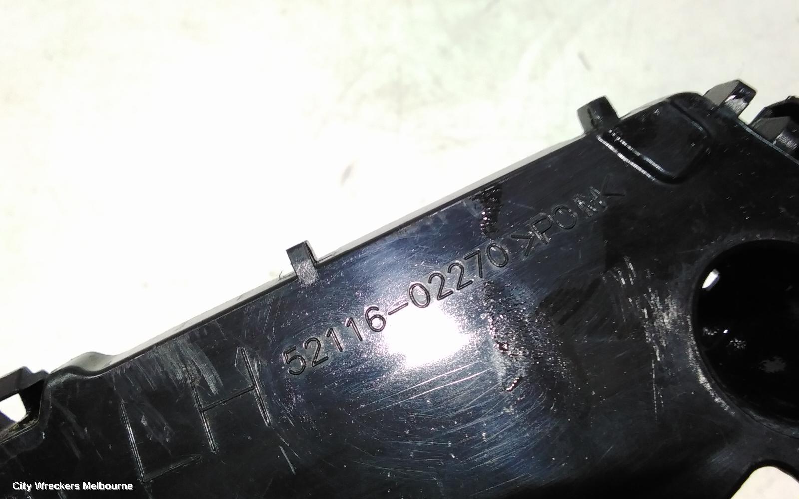 TOYOTA COROLLA, ZRE172R, SEDAN, 12/2013 - 06/2019, LHF: 98587