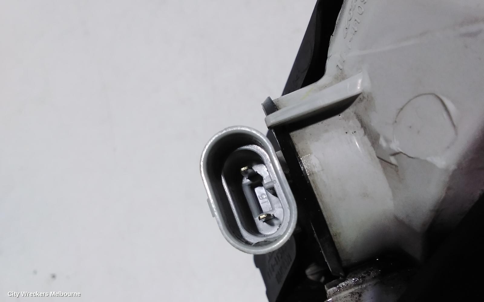 MAZDA 3 LEFT INDICATOR/FOG/SIDE, BUMPER FOGLAMP, BL, SEDAN, 09/2011 - 10/2013