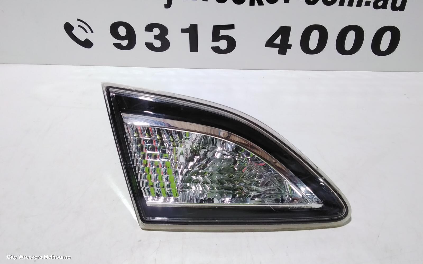 MAZDA 3 REAR GARNISH, BOOTLID LAMP (LH SIDE), BL, 04/2009 - 10/2013