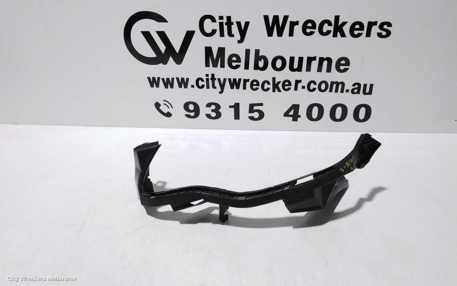 SUBARU IMPREZA, G4, 12/2011 - 10/2016, LHS HEADLIGHT BRACKET : 98613