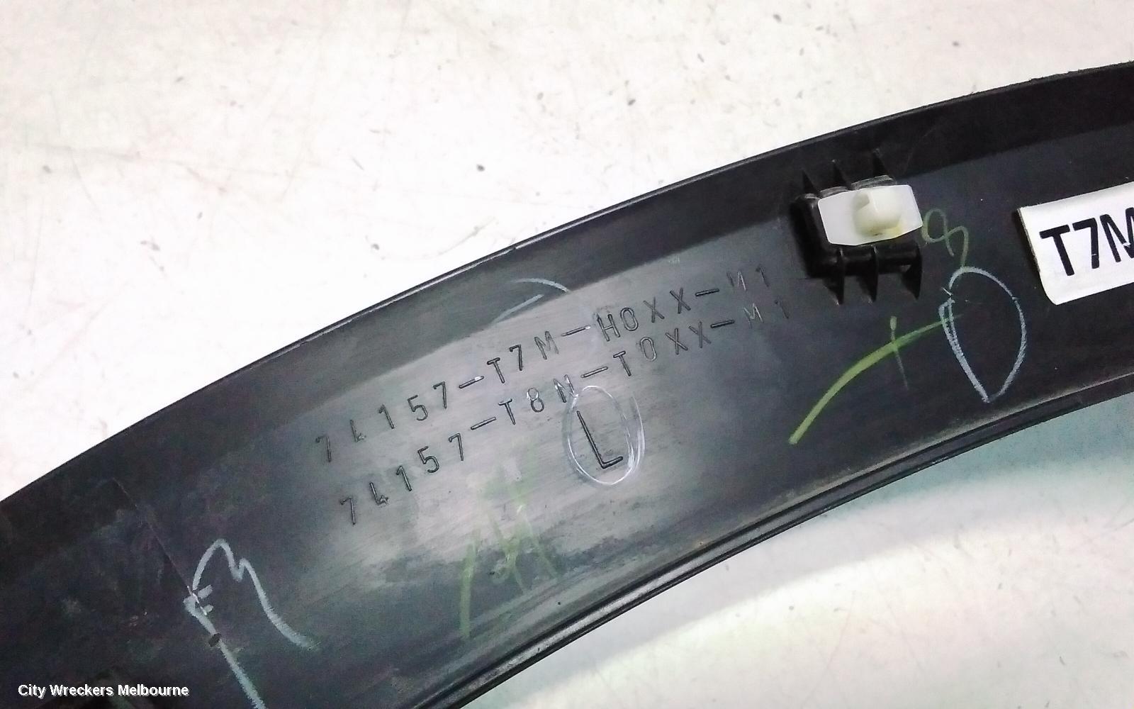 HONDA HRV WHEEL ARCH FLARE, LH FRONT, RU5, 12/2014 - 10/2021