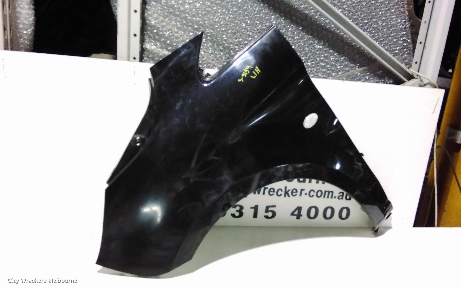MERCEDES VITO LEFT GUARD, 447, W/ FLASHER TYPE, 03/2015 ONWARDS