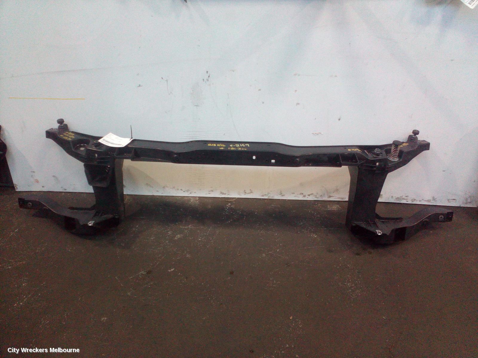 MERCEDES VITO RADIATOR SUPPORT, 447, 03/2015 ONWARDS