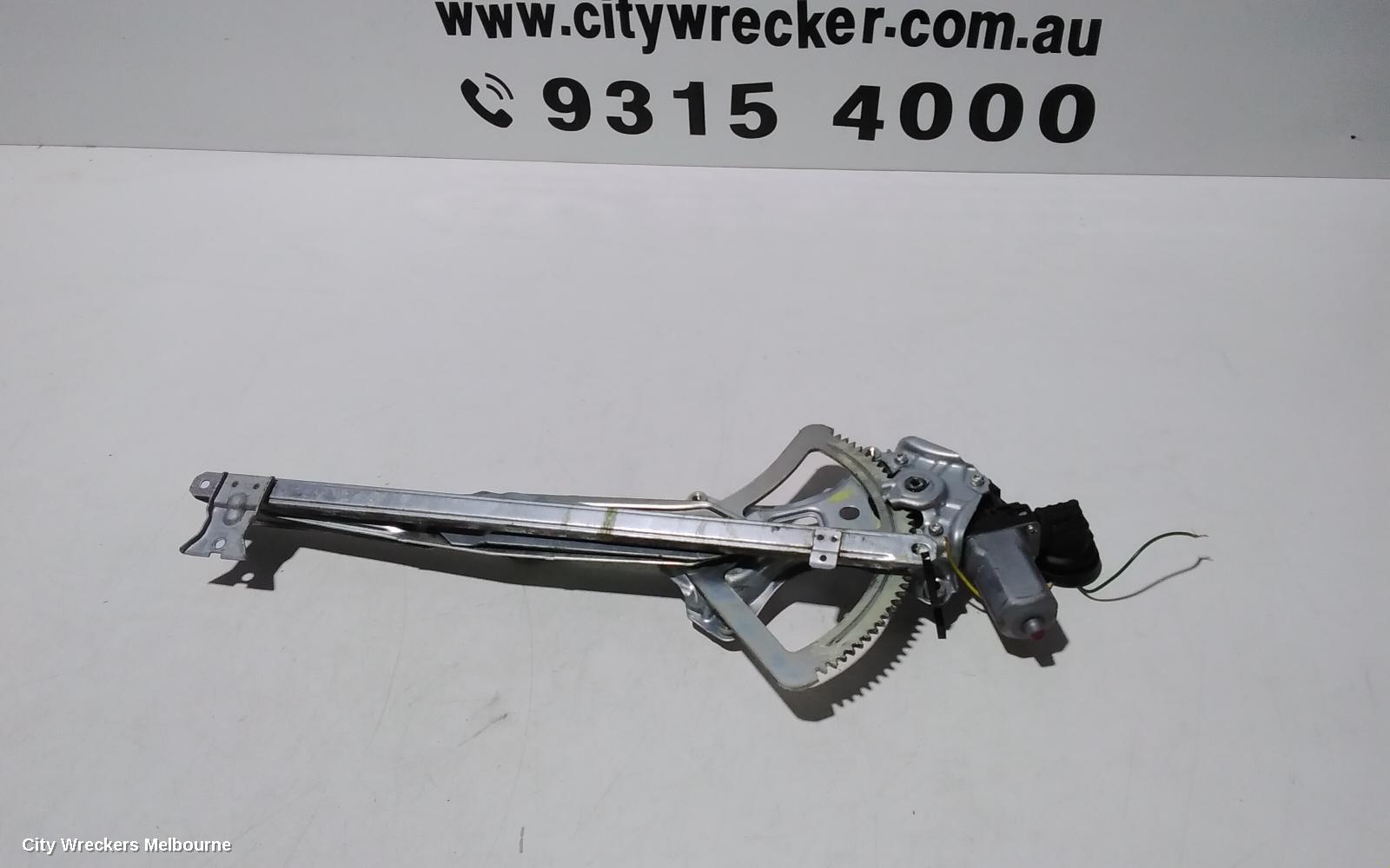 TOYOTA HIACE LEFT FRONT WINDOW REG/MOTOR, DOOR REG AND MOTOR ASSY, TRH/KDH, 03/2005 - 04/2019