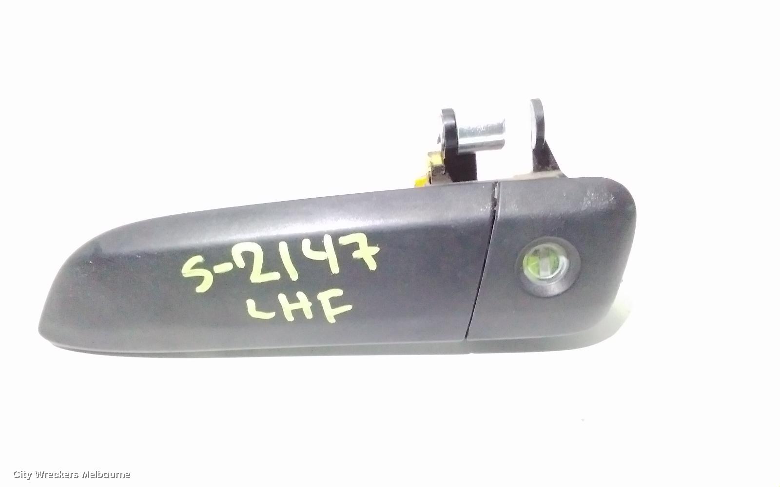 TOYOTA HIACE DOOR HANDLE, OUTER, LH FRONT, TRH/KDH, 03/2005 - 04/2019