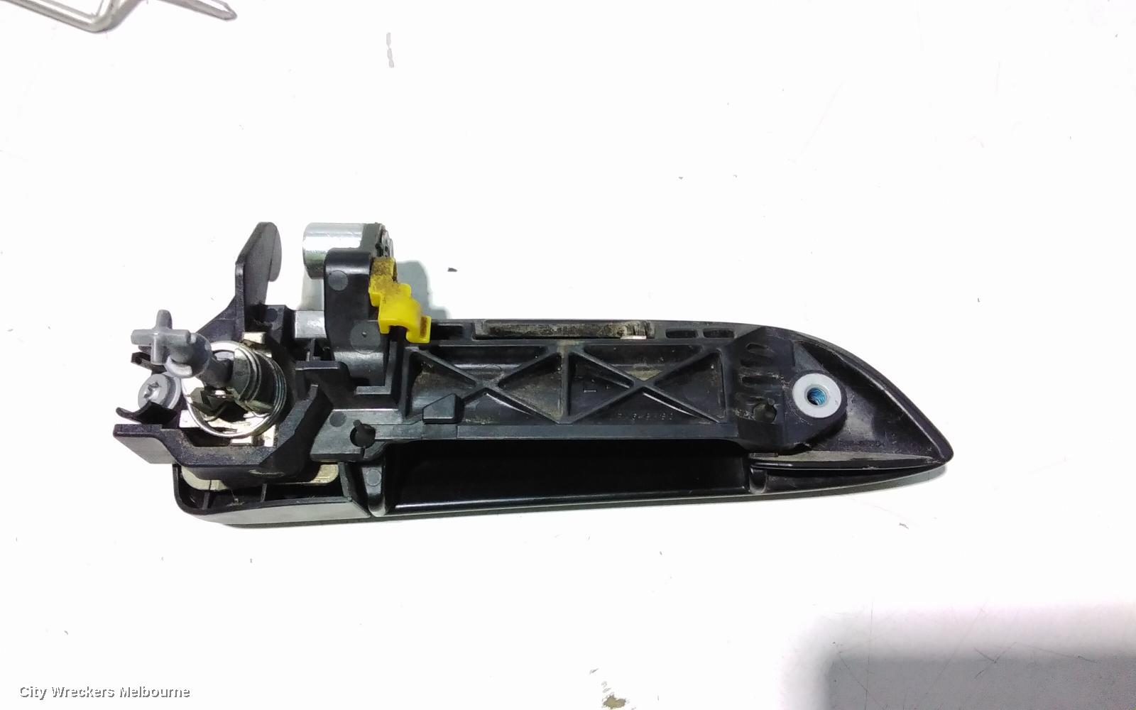 TOYOTA HIACE DOOR HANDLE, OUTER, LH FRONT, TRH/KDH, 03/2005 - 04/2019