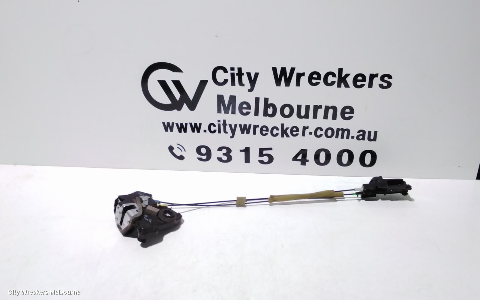 TOYOTA HIACE DOOR/BOOT/GATE LOCK, RIGHT FRONT DOOR LOCK, TRH/KDH, 03/2005 - 04/2019