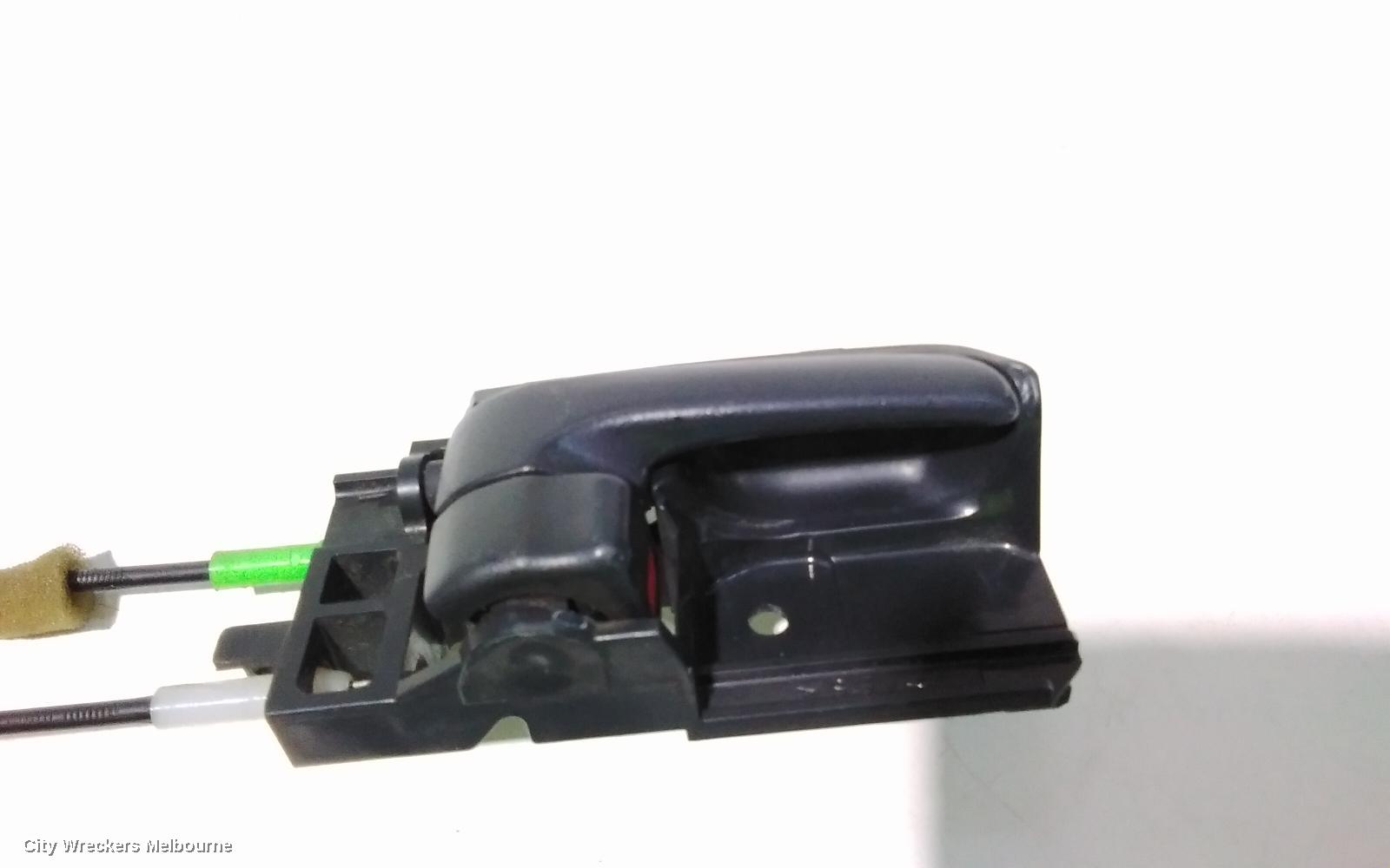 TOYOTA HIACE DOOR/BOOT/GATE LOCK, RIGHT FRONT DOOR LOCK, TRH/KDH, 03/2005 - 04/2019