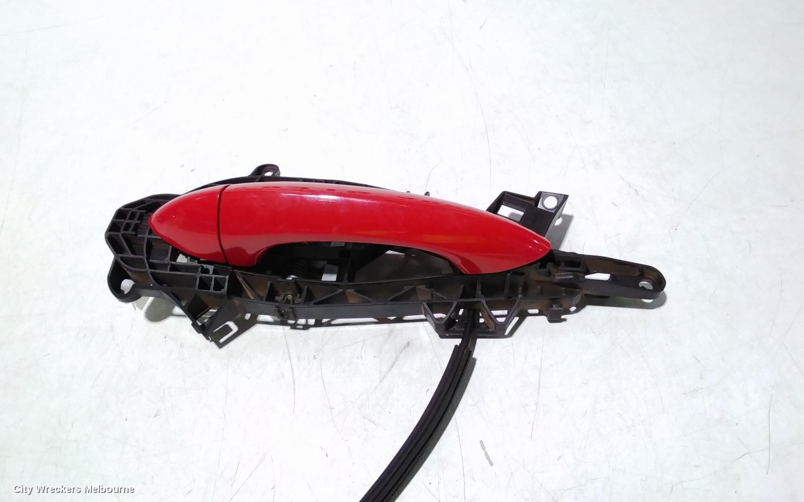HOLDEN ASTRA DOOR HANDLE, OUTER, RH FRONT, BK, 5DR HATCH, W/ KEYLESS ENTRY TYPE, 09/2016 ONWARDS