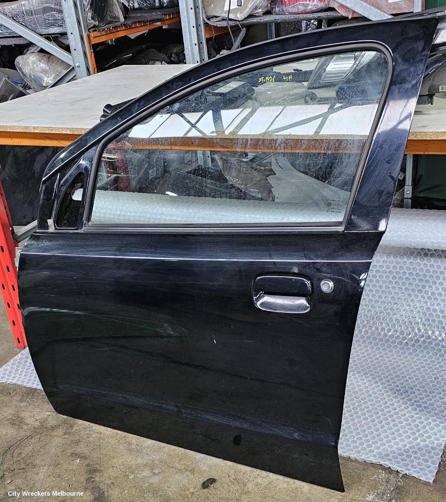 SUZUKI ALTO LEFT FRONT DOOR, GF, 07/2009 - 12/2014
