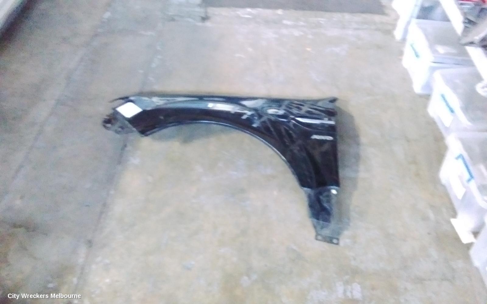 FORD TERRITORY LEFT GUARD, SZ MKI-MKII, 04/2011 - 12/2016