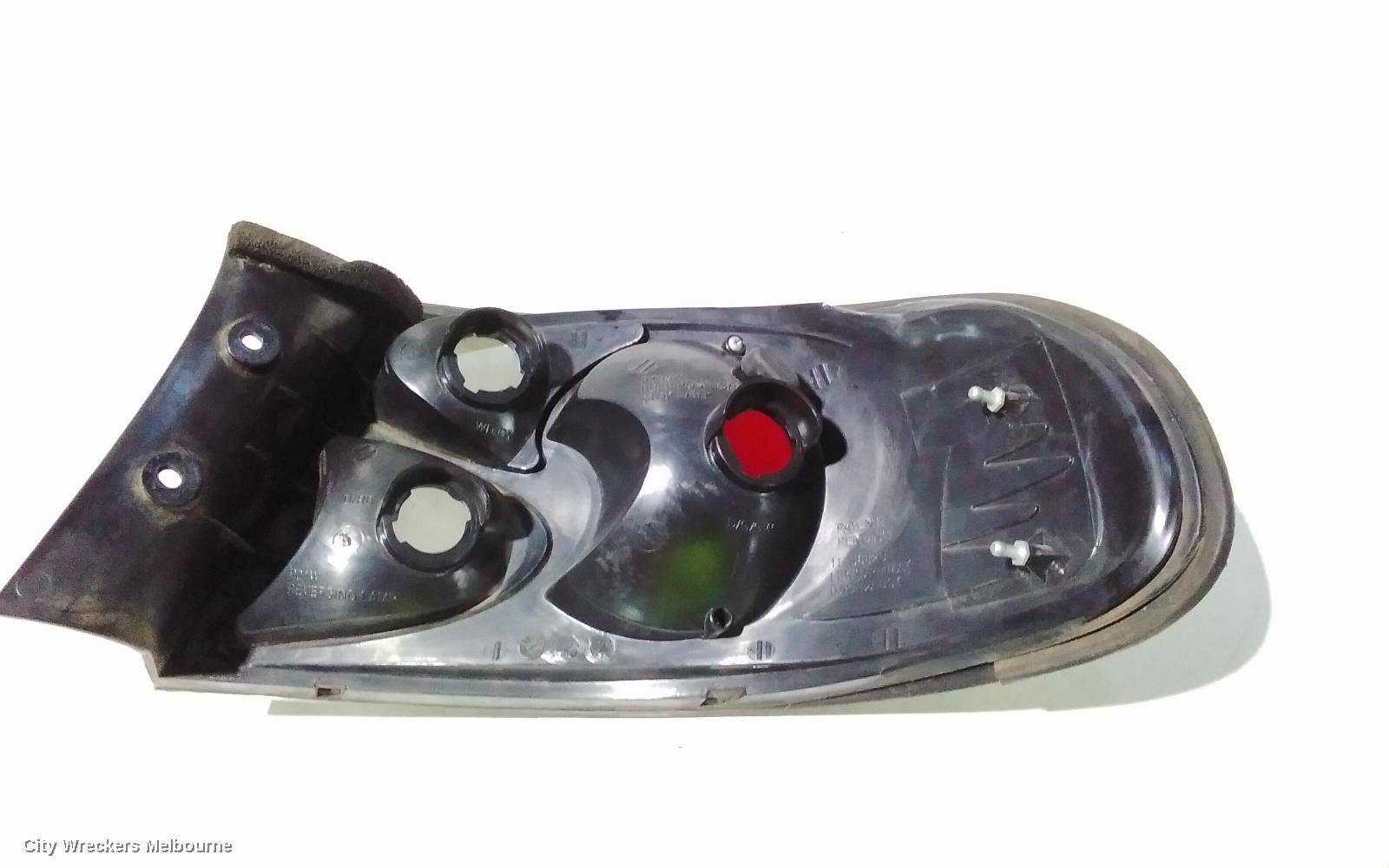 HOLDEN COMMODORE LEFT TAILLIGHT, VX, SEDAN, BERLINA/CALAIS, 10/2000 - 09/2002