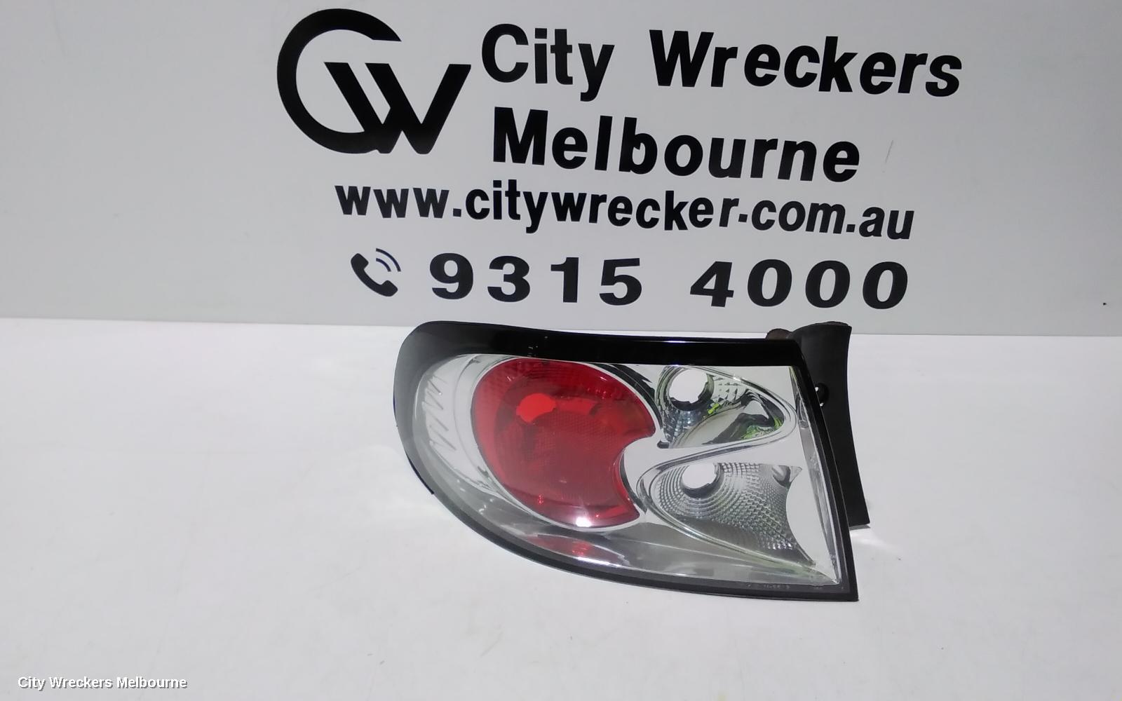 HOLDEN COMMODORE LEFT TAILLIGHT, VX, SEDAN, BERLINA/CALAIS, 10/2000 - 09/2002