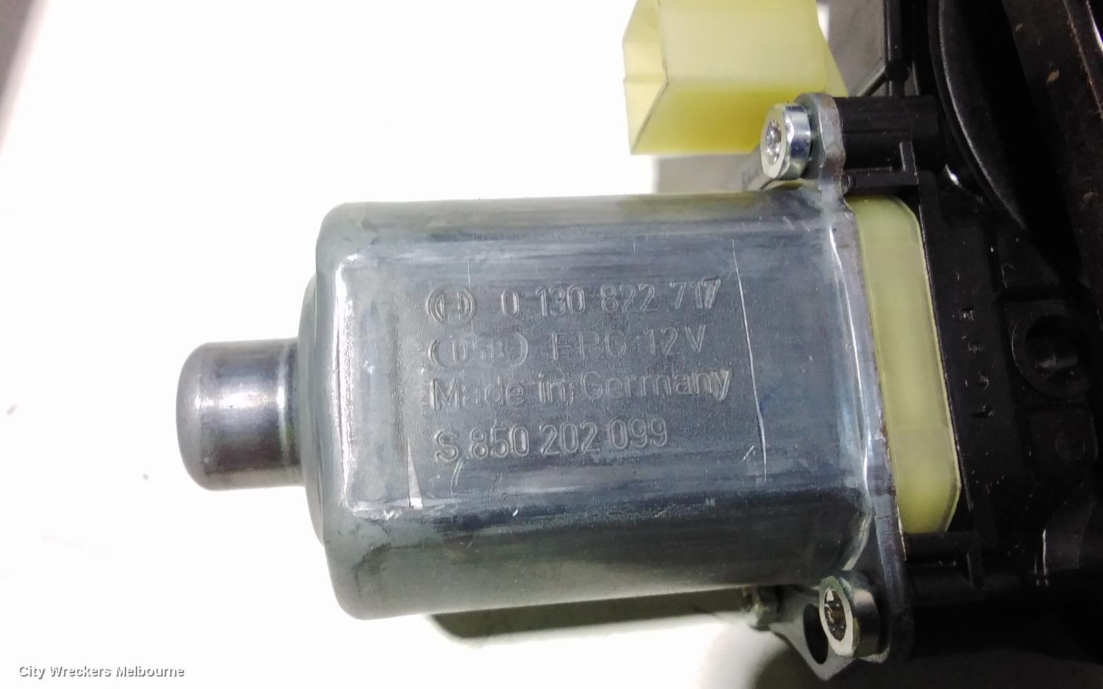 SKODA OCTAVIA LEFT FRONT WINDOW REG/MOTOR, NE, 09/2013 - 09/2020