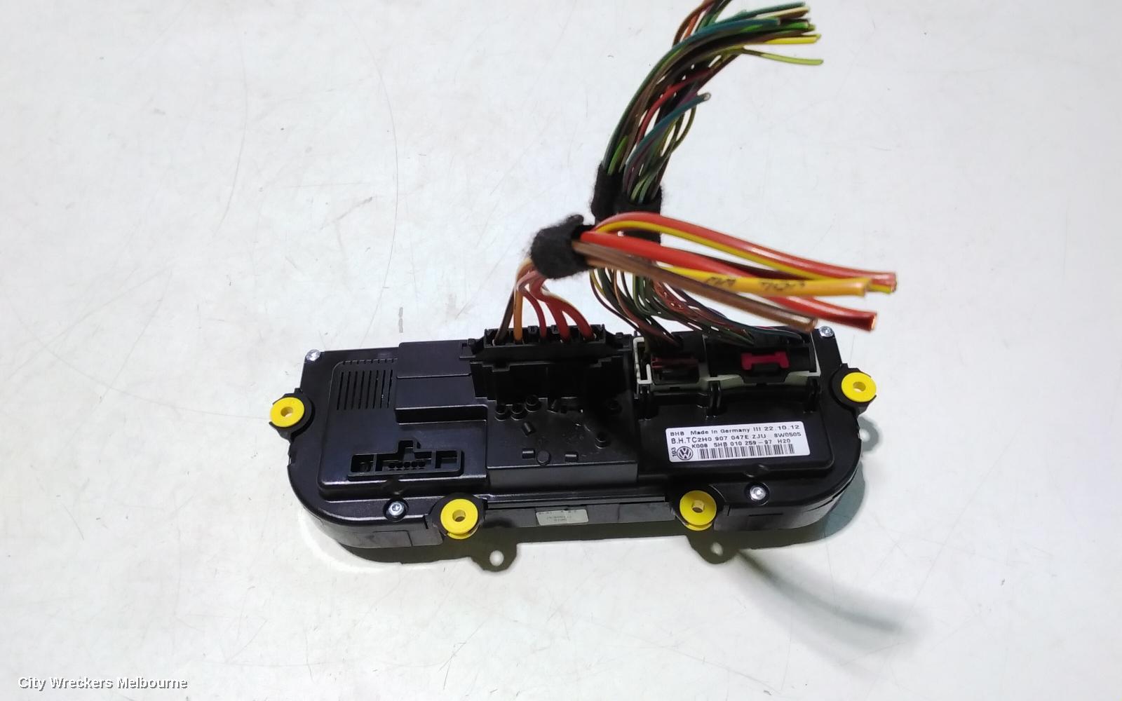 VOLKSWAGEN AMAROK HEATER/AC CONTROLS, NON CLIMATE CONTROL TYPE, 2H, 12/2010 ONWARDS