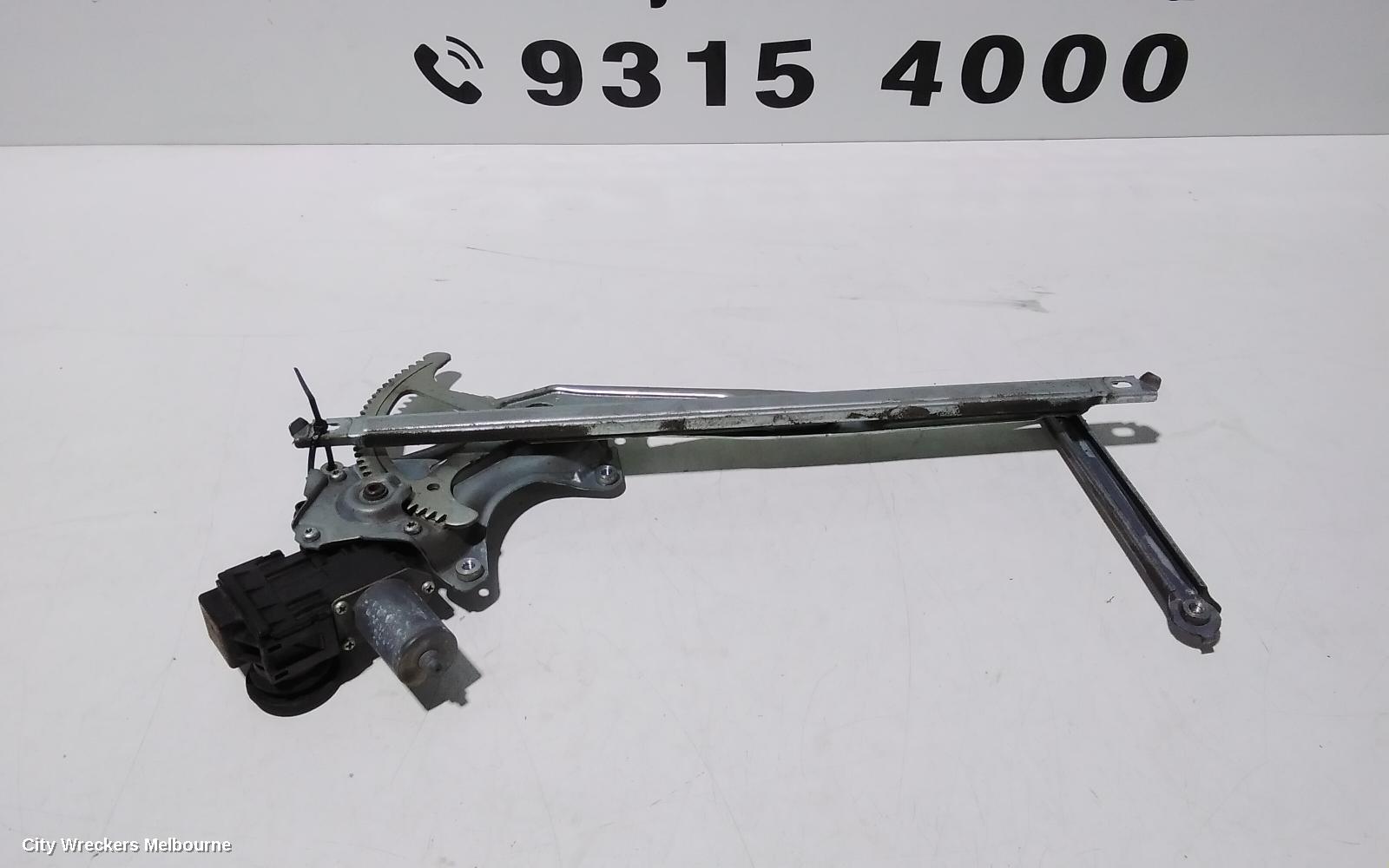 TOYOTA PRIUS RIGHT REAR WND REG/MOTOR, ZVW40R, PRIUS V, 05/2012 - 03/2021