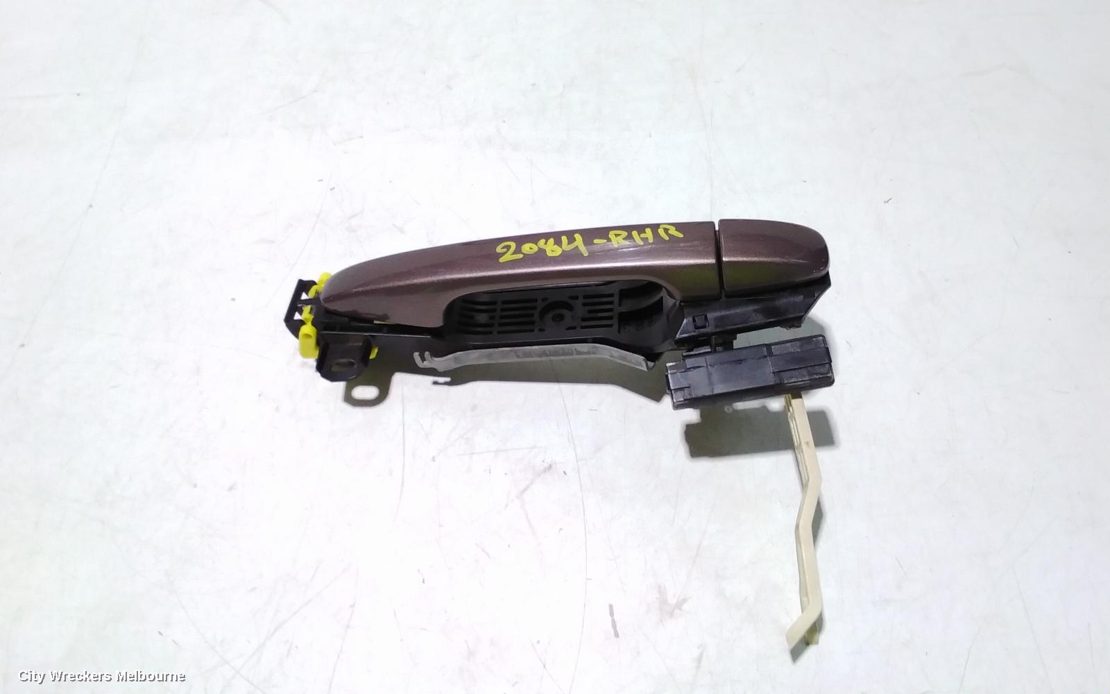 TOYOTA PRIUS DOOR HANDLE, ZVW40R, OUTER, LH/RH REAR, PRIUS V, 05/2012 - 03/2021